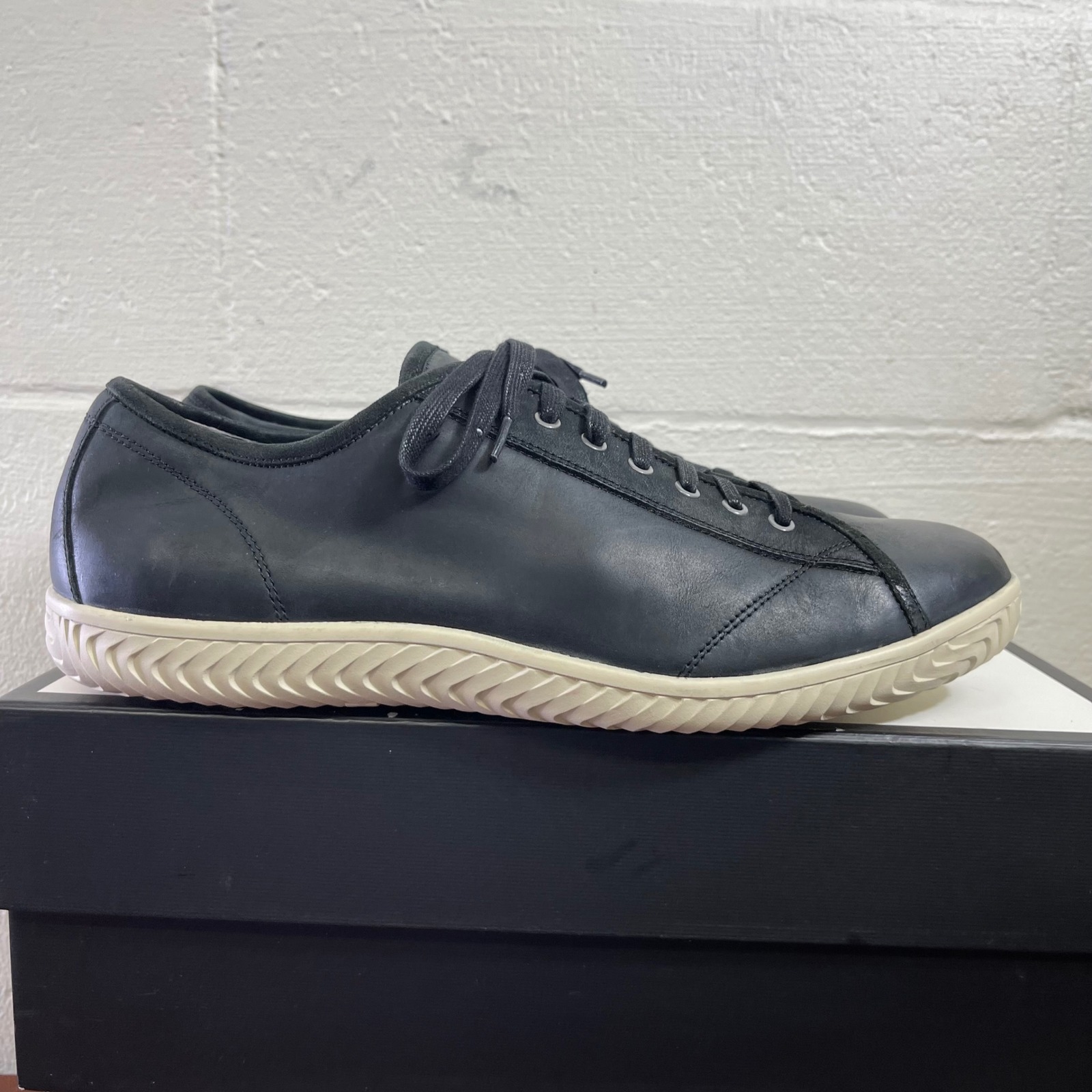 John Varvatos Hattan Black Leather Casual Sneaker Shoes Lace Up Men's 13 Us